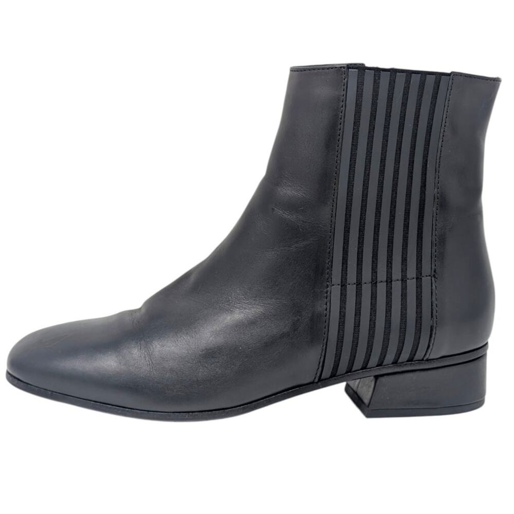 Aquatalia Luna Black Leather Ankle Boots Waterproof Made in Italy Size 9